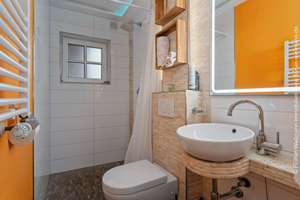 Property thumbnail 11