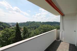 Ruhig wohnen in der Stadt
3-Zimmer-Wohnung mit Balkon und herrlichem Ausblick – auch ideal für Eige – Die vollständige Adresse der Immobilie erhältst du vom Anbieter., 94034 Grubweg, Passau – Vorschaubild 14
