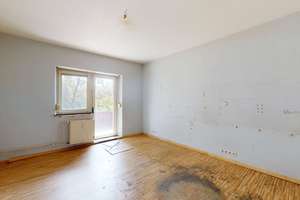 Potenzial pur – Zentral – Vermietungsstark: 3-Zi-ETW in der Weststadt mit hohen Decken & Balkon – Die vollständige Adresse der Immobilie erhältst du vom Anbieter., 76185 Weststadt, Karlsruhe – Vorschaubild 2