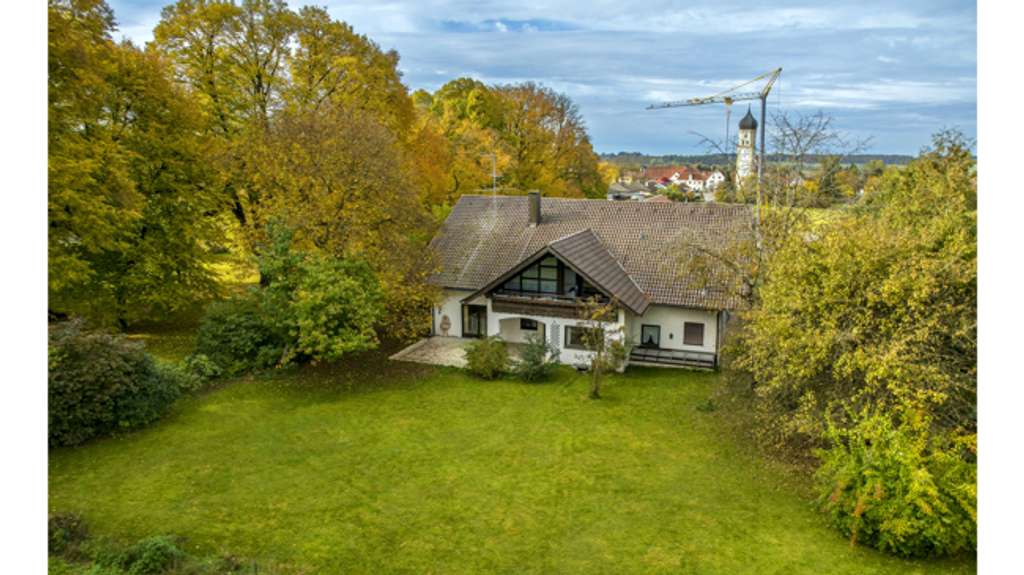 Immobilie in Mindelheim - Wohnen mit Perspektive: Viel Platz für Familie, Gäste und Ihre Pläne - Bild 2