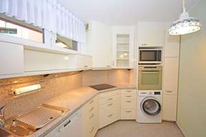 Großzügige Wohnung mit Loggia und Tiefgaragenstellplatz in Lövenich (bezugsfrei) – Die vollständige Adresse der Immobilie erhältst du vom Anbieter., 50859 Lövenich, Köln – Vorschaubild 8