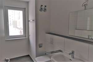 Großzügige 2-Zimmer-Wohnung mit EBK, 2 Terrassen und Stellplatz in der Neustadt – Die vollständige Adresse der Immobilie erhältst du vom Anbieter., 55118 Neustadt, Mainz – Vorschaubild 12