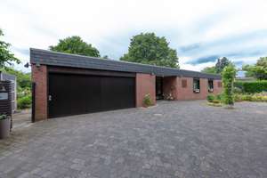 *VERKAUFT* Architektur-Ikone: Winkel-Bungalow inklusive Parkfeeling in Krefeld-Fischeln – Die vollständige Adresse der Immobilie erhältst du vom Anbieter., 47807 Fischeln, Krefeld – Vorschaubild 31