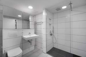 Zwei kernsanierte 3-Zimmer-Eigentumswohnungen  im Erdgeschoss in Düsseldorf-Wersten