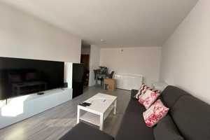 Moderne 2-Zimmer-Wohnung mit großzügigem Balkon, begehbarer Dusche, Abstellraum und Stellplatz  – Chemnitz – Vorschaubild 3