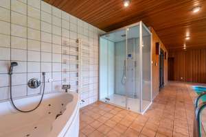 Zweifamilienhaus mit Schwimmbad, 3 Garagen und großem Grundstück - ideal für Pferdeliebhaber! – Die vollständige Adresse der Immobilie erhältst du vom Anbieter., 38556 Bokensdorf – Vorschaubild 12
