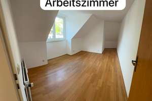 Modernisierte Dachgeschoss Wohnung Waldtrudering ohne Balkon – Tangastr. 51, 81827 Waldtrudering, München – Vorschaubild 3