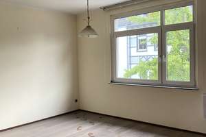 Modernisiertes Einfamilienhaus in ruhiger Innenstadtlage – Die vollständige Adresse der Immobilie erhältst du vom Anbieter., 53721 Siegburg – Vorschaubild 15