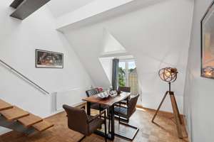 Exklusive 3-Zimmer ( Möbliert / Neben kosten Inklusiv ) Maisonette-Wohnung im 4. OG in Flingern Nord – Dorotheenstraße 38, 40235 Flingern Nord, Düsseldorf – Vorschaubild 4