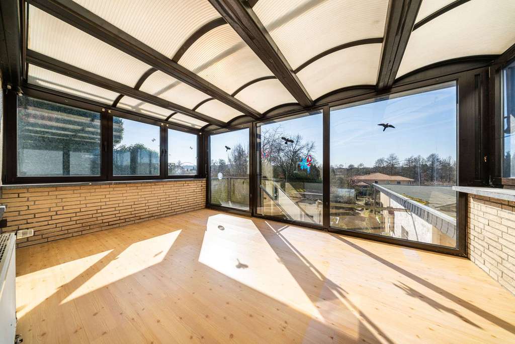 Immobilie in Barntrup - Großes Grundstück, viel Potenzial – Wohnhaus für neue Ideen in Barntrup! - Bild 1