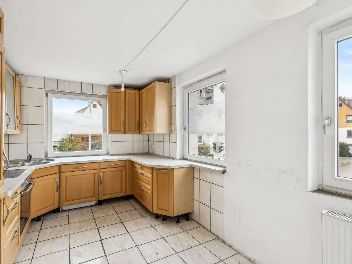 Immobilie in Weinstadt - Sehr viel Platz zum Gestalten: Zweifamilienhaus in Weinstadt - Bild 7