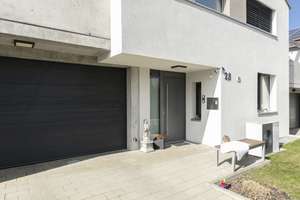 Wohnkultur auf höchstem Niveau - exklusives Einfamilienhaus mit Designanspruch – Die vollständige Adresse der Immobilie erhältst du vom Anbieter., 89610 Oberdischingen – Vorschaubild 4
