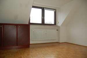 Dachgeschoss / Maisonette-Wohnung, 70qm, zentrale Lage, Essen, Uni, Innenstadt, HBF – Gustav-Hickingstraße 1, 45127 Stadtkern, Essen – Vorschaubild 14