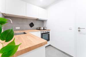 Frisch sanierte 3 Zimmer-Wohnung mit großem Süd-/Westbalkon – Die vollständige Adresse der Immobilie erhältst du vom Anbieter., 40225 Bilk, Düsseldorf – Vorschaubild 6
