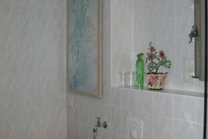 Wohnen mit Charakter: möblierte 1,5-Zimmer-Wohnung in Dresden-Bühlau – Heidemühlweg 22, 1324 Bühlau/Weißer Hirsch, Dresden – Vorschaubild 11