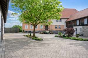 Landleben de luxe: Geschmackvoll saniertes Hofgut mit Reitanlage und Weiden soweit das Auge reicht – Die vollständige Adresse der Immobilie erhältst du vom Anbieter., 61209 Echzell – Vorschaubild 15