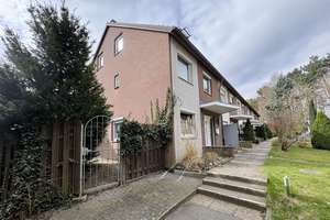 Endreihenhaus im Musikerviertel auf Eigenlandgrundstück – Die vollständige Adresse der Immobilie erhältst du vom Anbieter., 23556 Sankt Lorenz Nord, Lübeck – Vorschaubild 3