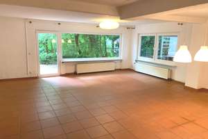 PLATZWUNDER: Charmantes Haus in naturnaher Lage von Friedrichsdorf – Die vollständige Adresse der Immobilie erhältst du vom Anbieter., 61381 Friedrichsdorf – Vorschaubild 4