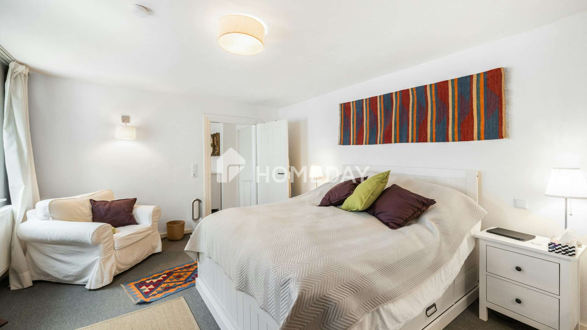 Immobilie in Au in der Hallertau - Stilvoll saniertes Bauernhaus mit zwei Wohneinheiten, Kamin & Photovoltaikanlage - Bild 13