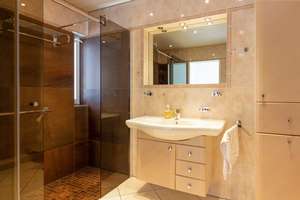 Wohnen mit tollem Moselblick-Attraktive Penthousewohnung mit eigenem Aufzugsausgang an der Mosel

 – 54294 West/Pallien, Trier – Vorschaubild 21
