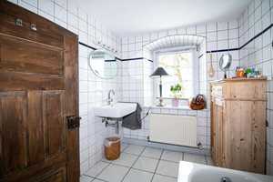 Modernisiertes Bauernhaus mit zauberhaftem Flair und vielseitigen Nutzungsmöglichkeiten – Cham (Kreis) – Vorschaubild 8