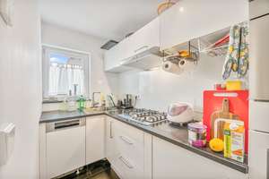 Property thumbnail 10