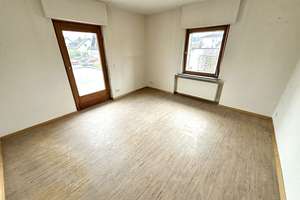 Großzügiges Einfamilienhaus mit großem Potenzial in ansprechender Lage – Die vollständige Adresse der Immobilie erhältst du vom Anbieter., 56235 Ransbach-Baumbach – Vorschaubild 16