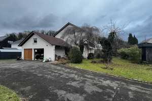 HAUS MIT VIEL RAUM UND GROSSEM GRUNDSTÜCK IN ILLERTISSEN – Neu-Ulm (Kreis) – Vorschaubild 3
