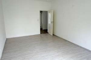 Viel Raum für Ihre Ideen: 3 Zimmer und Balkon mit Grünblick! – Die vollständige Adresse der Immobilie erhältst du vom Anbieter., 13595 Wilhelmstadt, Berlin – Vorschaubild 7