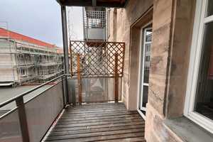 Wohnung mit zwei Zimmern und Balkon am Stadtpark – Sommerstraße 12, 90762 Fürth – Vorschaubild 1