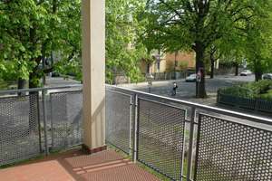 Lichtdurchflutete 3 Zimmerwohnung mit großem Balkon in gehobener Wohnlage in Striesen – Kyffhäuserstr 13, 1309 Striesen-West, Dresden – Vorschaubild 8