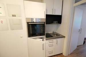 Top Lage direkt am Keßlerplatz - Vollständig und modern möbliertes Apartment mit Balkon und Aufzug – Die vollständige Adresse der Immobilie erhältst du vom Anbieter., 90489 Wöhrd, Nürnberg – Vorschaubild 9