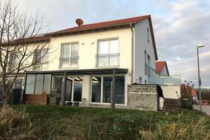 Neuwertige Doppelhaushälfte mit Dachterrasse in Gerolsbach / Nähe S2 Petershausen! Provisionsfrei! – Pfaffenhofen an der Ilm (Kreis) – Vorschaubild 1