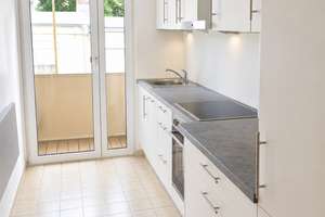 Charmante 2,5-Zimmer-DG in Stuttgart-Mitte von privat – Die vollständige Adresse der Immobilie erhältst du vom Anbieter., 70182 Dobel, Stuttgart – Vorschaubild 3