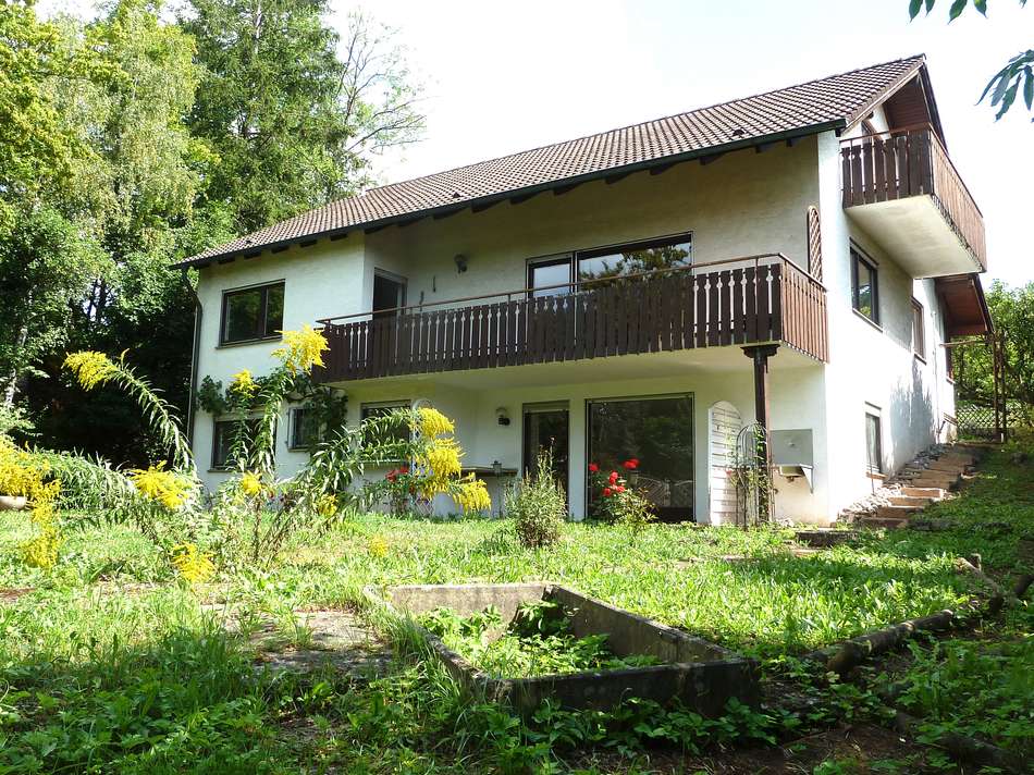 Blick auf Hausrückseite