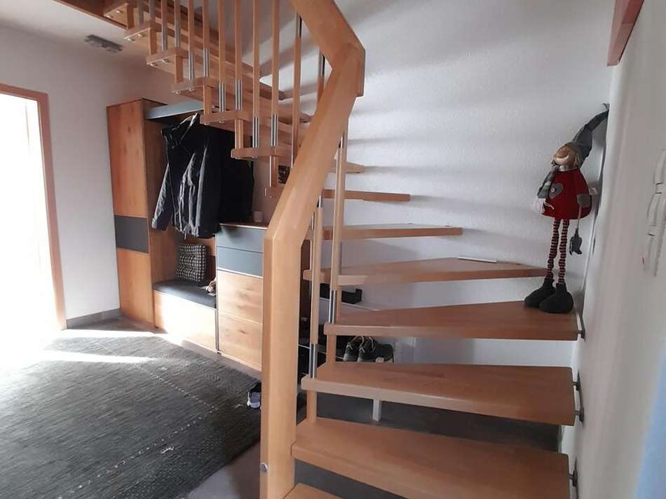 Diele mit Treppenaufgang