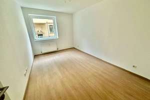 Renovierte & helle 2-Zimmerwohnung mit Balkon und Fahrstuhl in der Mitte Wiesbadens! – Yorckstrasse 24, 65185 Westend / Bleichstraße, Wiesbaden – Vorschaubild 7