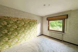Großzügiger Bungalow auf 1.074 m² Grundstück – Sanierungsobjekt mit viel Potenzial in Berlin-Spandau – Die vollständige Adresse der Immobilie erhältst du vom Anbieter., 13593 Staaken, Berlin – Vorschaubild 5