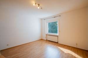 Mehrgenerationenhaus mit drei Wohneinheiten auf weitläufigem und teilbarem Grundstück – Die vollständige Adresse der Immobilie erhältst du vom Anbieter., 56077 Ehrenbreitstein, Koblenz – Vorschaubild 19