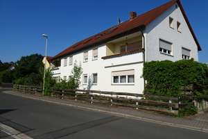Ruhige 3-Zimmer DG-Wohnung