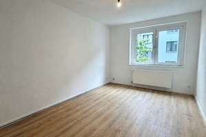 ++ Gemütliche Stadtwohnung mit Balkon | Gefragte Lage nahe der Kö | Sofort verfügbar ++ – Adersstraße 80, 40215 Friedrichstadt, Düsseldorf – Vorschaubild 2