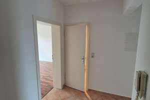 Moderne Wohnung im 4.OG mit großartigem Ausblick – Lennéstraße 23, 40477 Pempelfort, Düsseldorf – Vorschaubild 2
