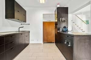 Urbanes Wohnen trifft auf historischen Charme!
Ihre 3-Zimmer Maisonette-Wohnung in der Altstadt! – 93047 Innenstadt, Regensburg – Vorschaubild 40