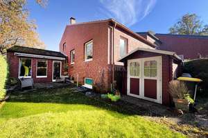 Saniertes Reihenendhaus in Langenhorn - Perfekt für Familien und Paare