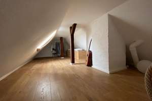 Charmante 2,5-Zimmer Dachgeschoss-Wohnung in Mainz-Oberstadt zu verkaufen – Obere Zahlbacher Straße 14, 55131 Oberstadt, Mainz – Vorschaubild 9
