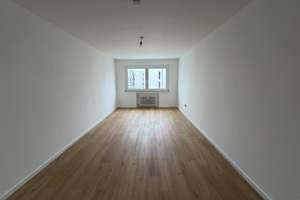 3ZKB Wohnung / Einbauküche / Balkon / renoviert - Neuehrenfeld – Methweg 12, 50823 Bilderstöckchen, Köln – Vorschaubild 4