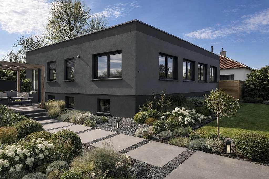 Immobilie in Gusow-Platkow - Familienhaus mit großem Garten & Gartenhaus – 2.600 m² Grundstück nahe Berlin - Bild 2