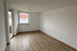 Modernisiertes Reihenmittelhaus mit Garten, Terrasse & Garage in Top-Lage von Balingen – Am Baltenweg 6, 72336 Balingen – Vorschaubild 6