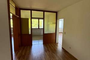Großzügige 2 ZKB mit Balkon – Die vollständige Adresse der Immobilie erhältst du vom Anbieter., 86199 Göggingen-Nordost, Augsburg – Vorschaubild 3