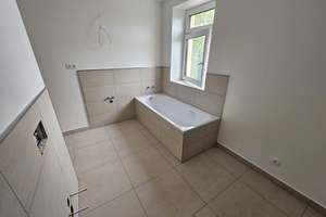Großzügige 4-Zimmerwohnung mit 2 Balkonen, Tageslichtbad, Abstellraum und effizientem Grundriss – Mittagstr. 8, 39124 Neue Neustadt, Magdeburg – Vorschaubild 8